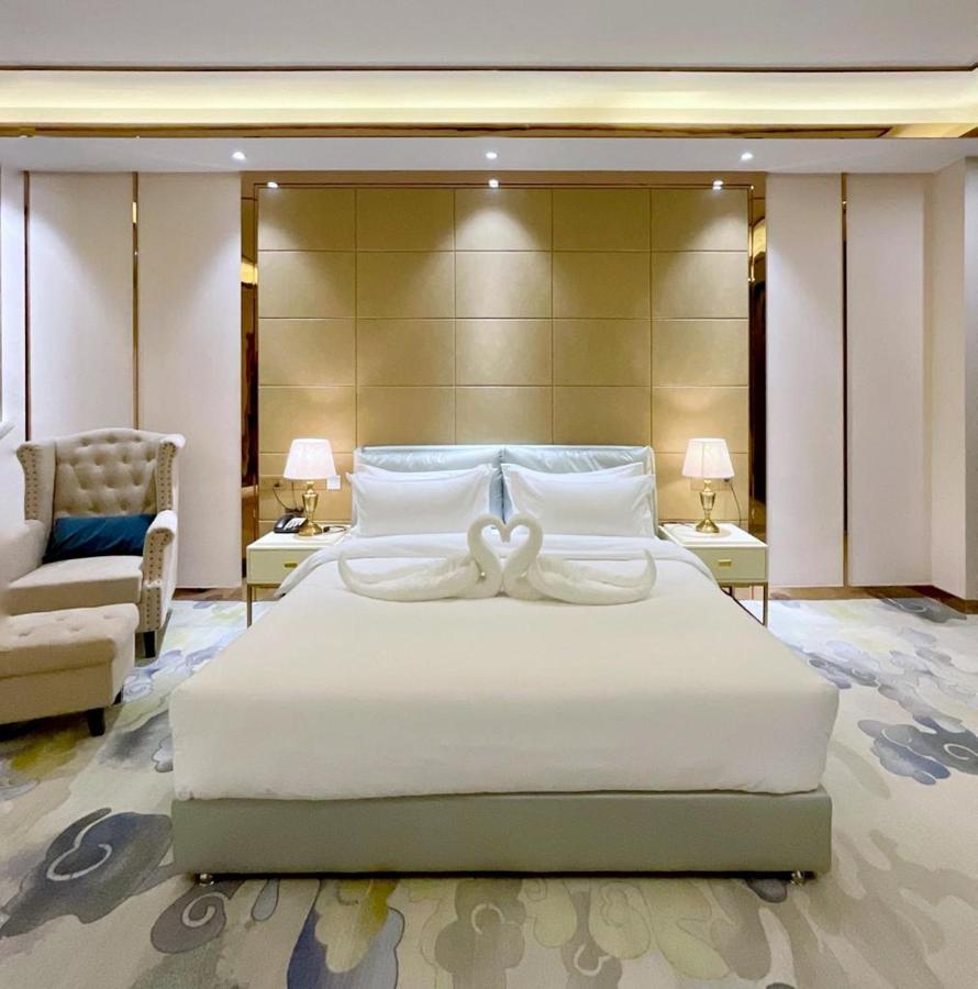 St Hotel Wattay Airport 비엔티안 외부 사진