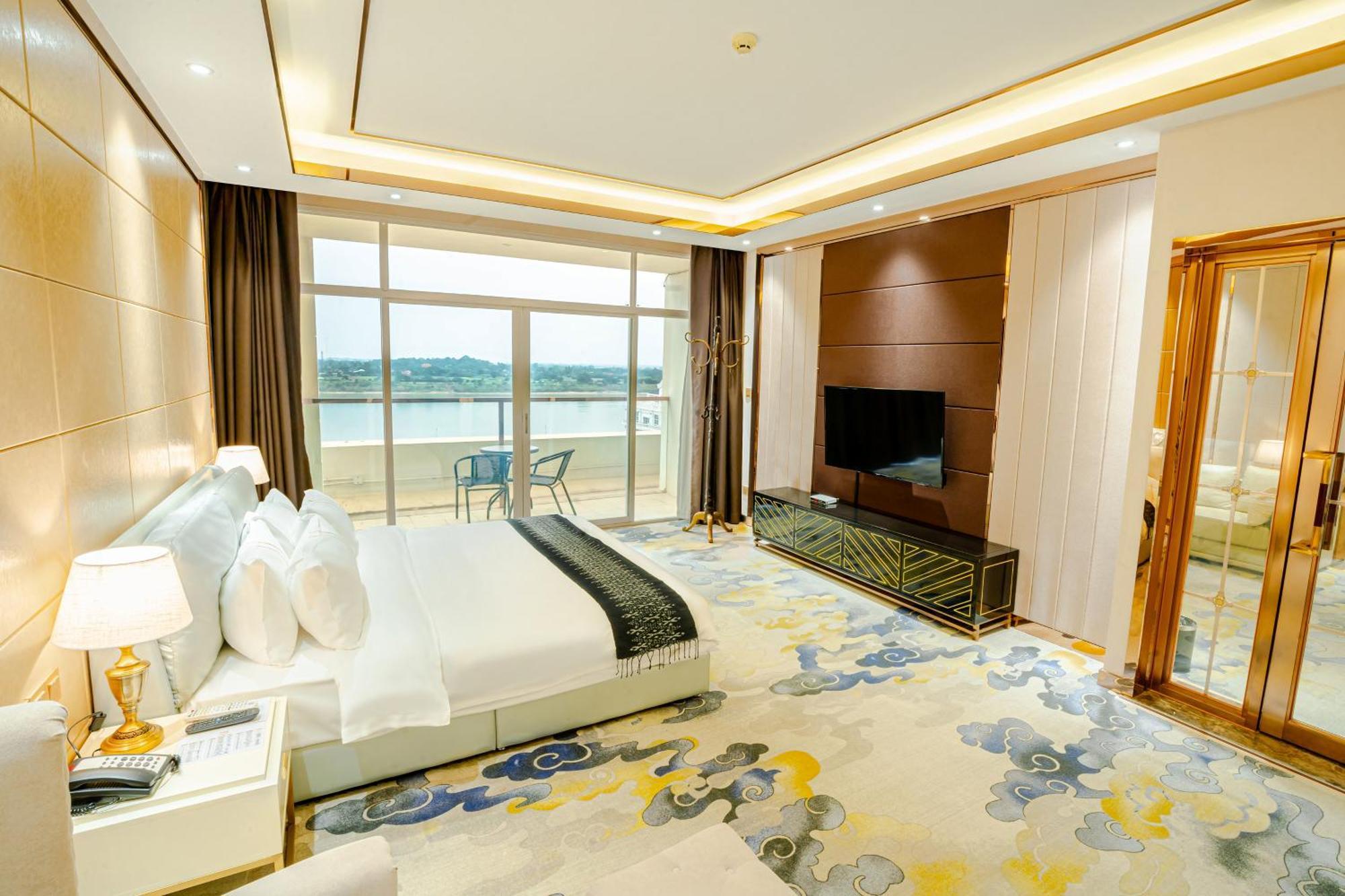 St Hotel Wattay Airport 비엔티안 외부 사진